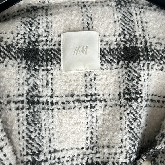 H&M shacket - Picture 3 of 4